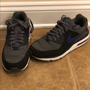 Nike Air mens Size 8 sneaker